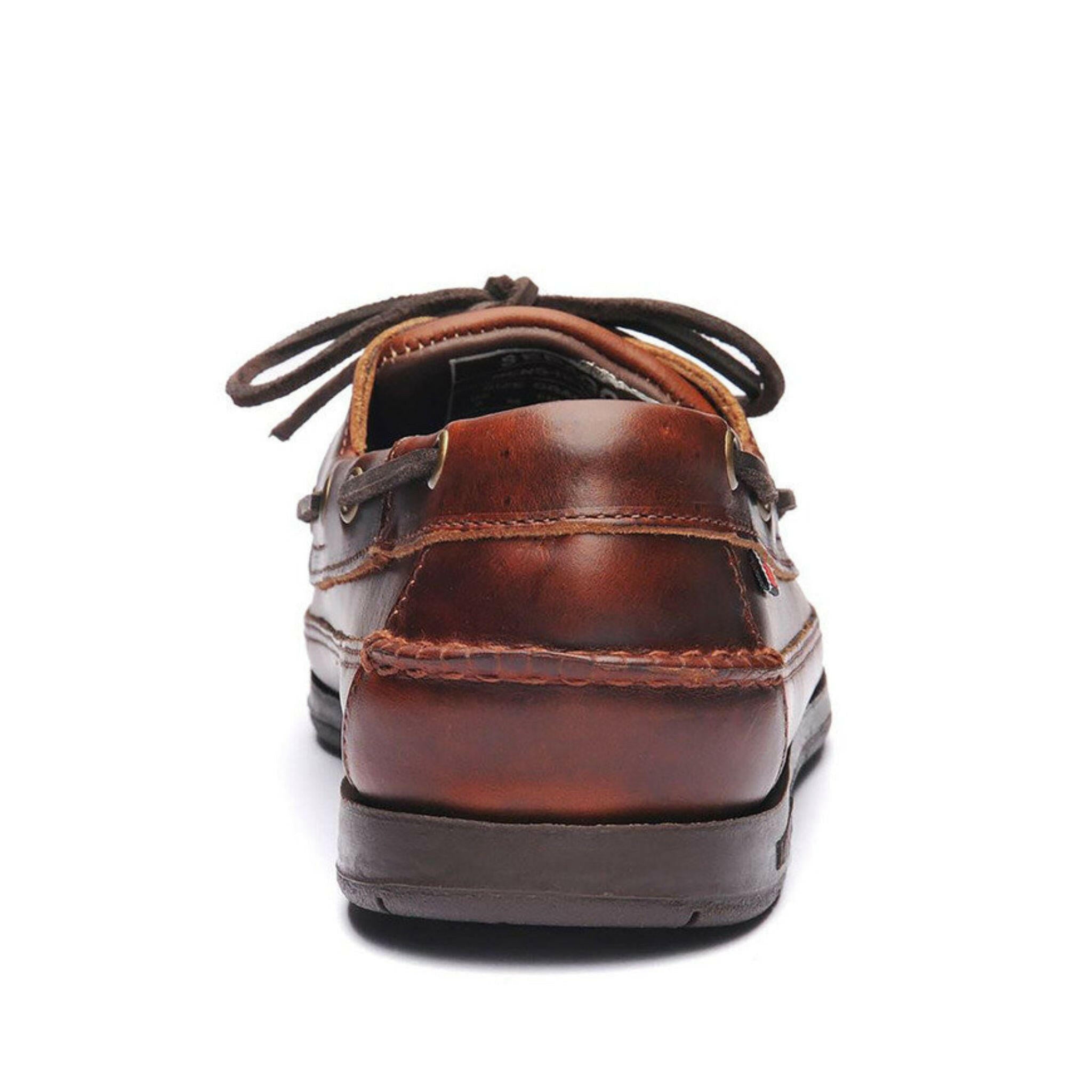 Sebago Mens Schooner Waxed Boat Shoe.