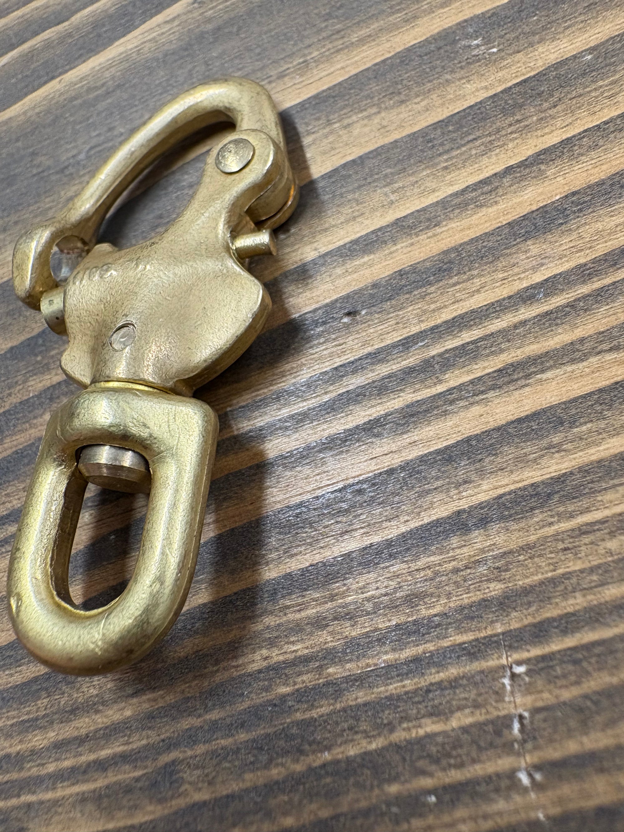 Swivel Snap Shackle Bronze (slight fault) 2 1/4"