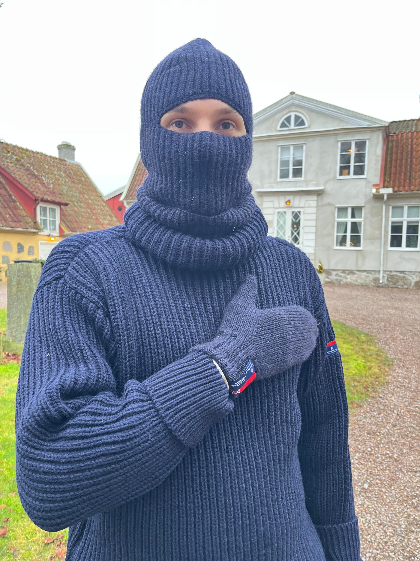 Arthur Beale Maritime Wool Mitten