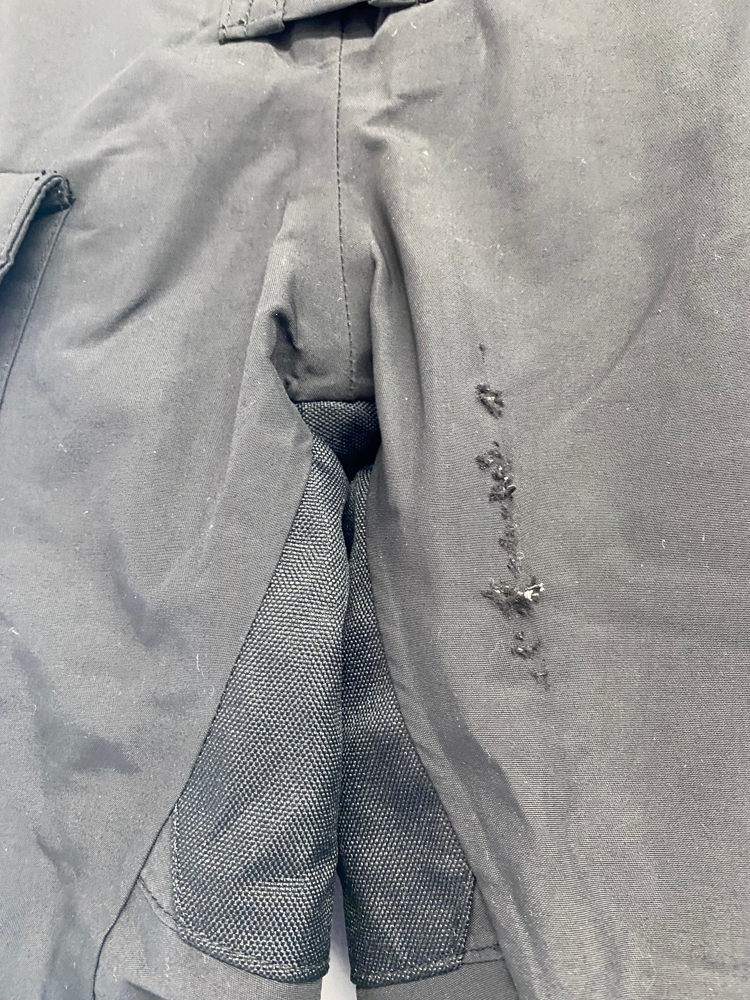 Gill OS24T Mens' Offshore Trousers, Small (Shop Soiled)