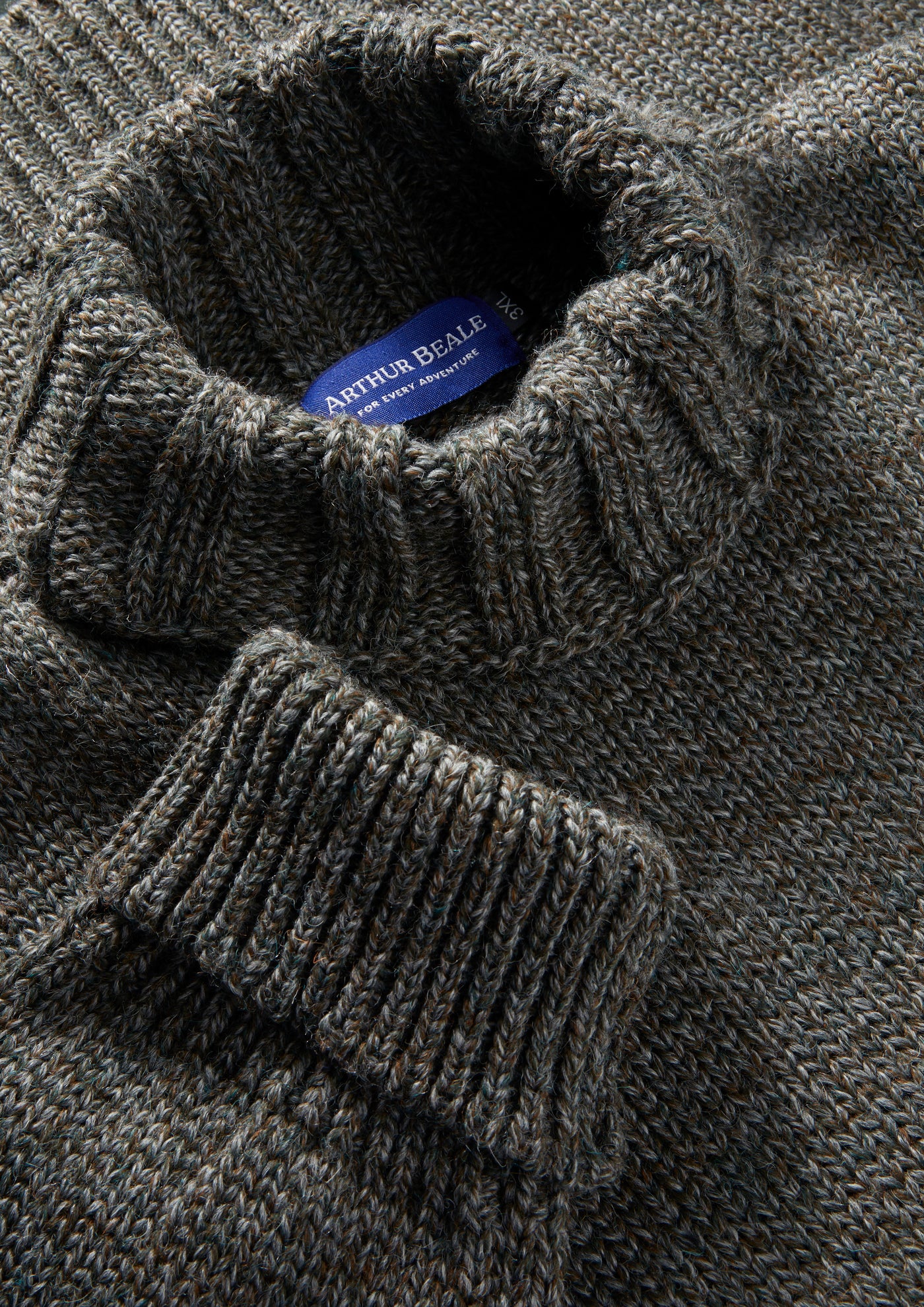 #colour_dark grey natural