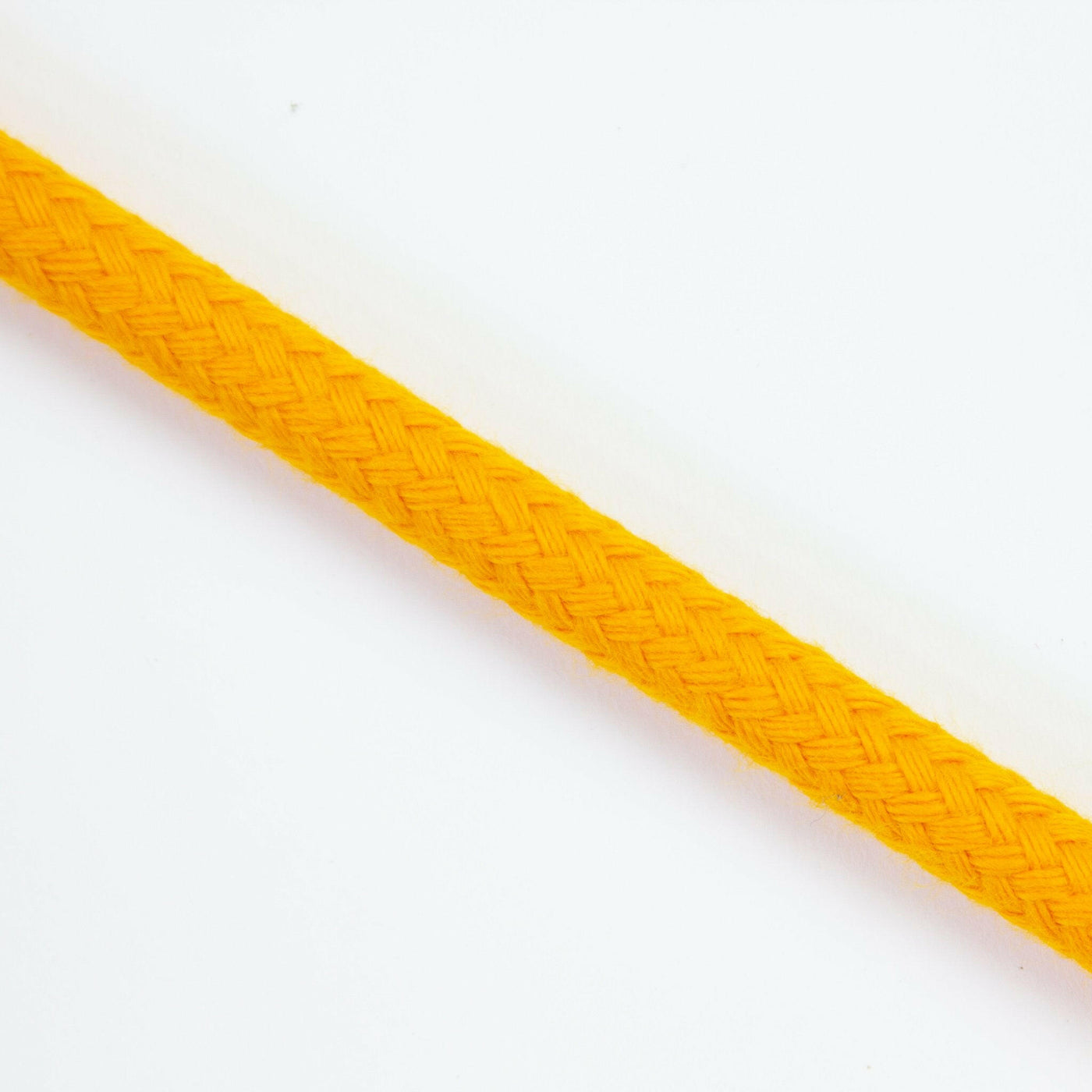 Soft Matt Braided Polyester Gold 4mm.