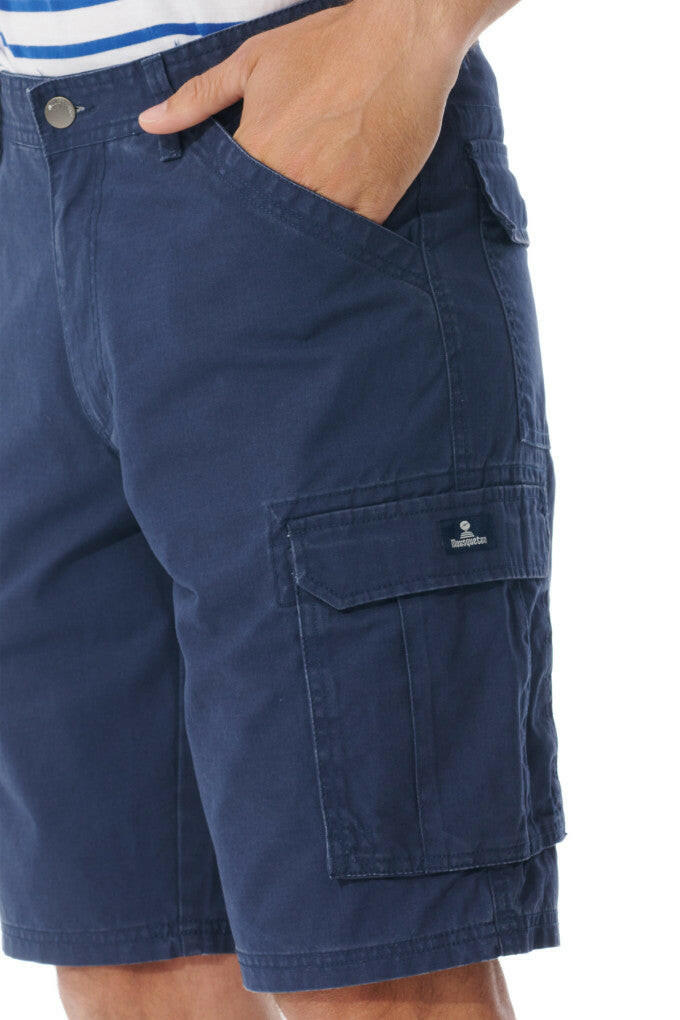 Mousqueton Donan mens cotton cargo shorts.