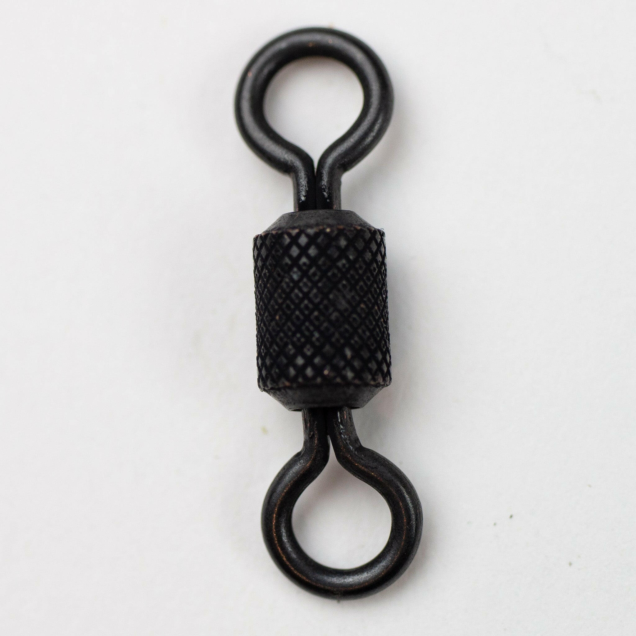 X Pattern Swivel Black Size 3.